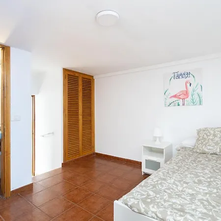 Daire Home2book Charming House & Jacuzzi *