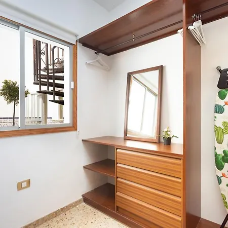 Daire Home2book Charming House & Jacuzzi