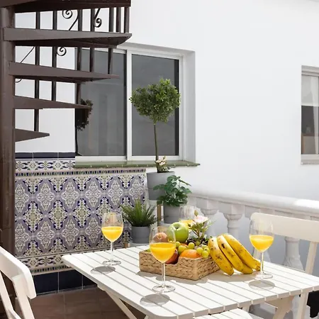 Home2book Charming House & Jacuzzi Daire